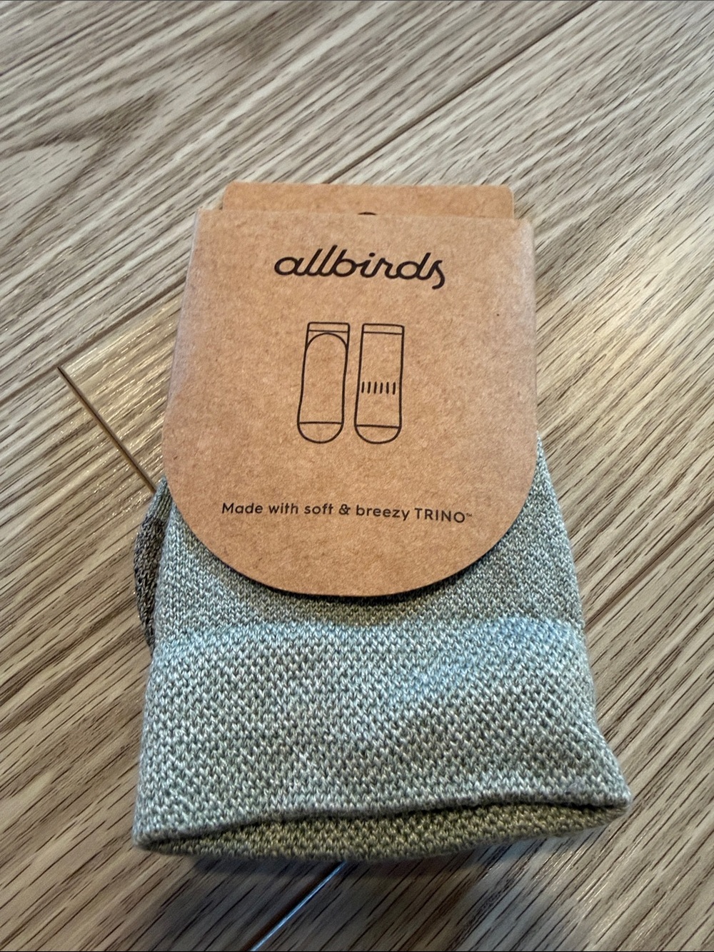 allbirds Unisex Trino Socks in Olive Green Heather